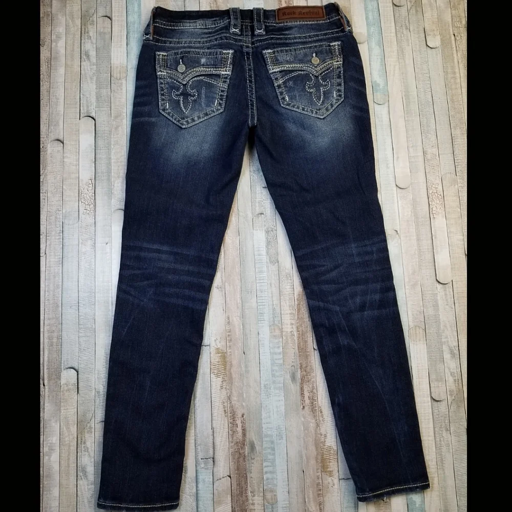 Rock Revival Leni Skinny Jeans - Picture 5 of 9